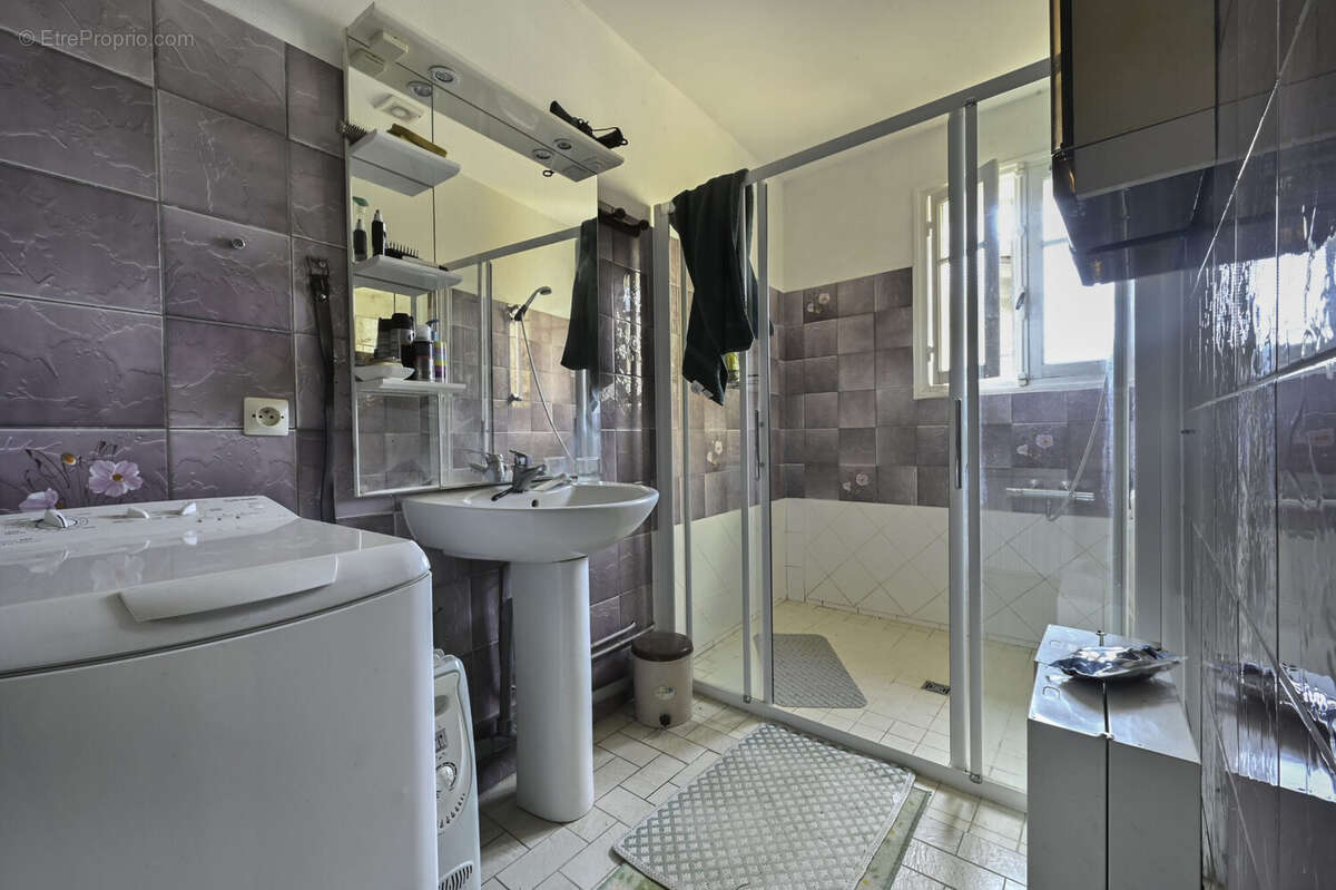 Maison 200 m² à La Chapelle-Des-Pots  - photo 9