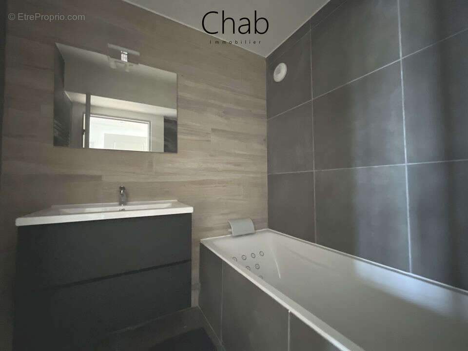 Maison à MARSEILLE-8E