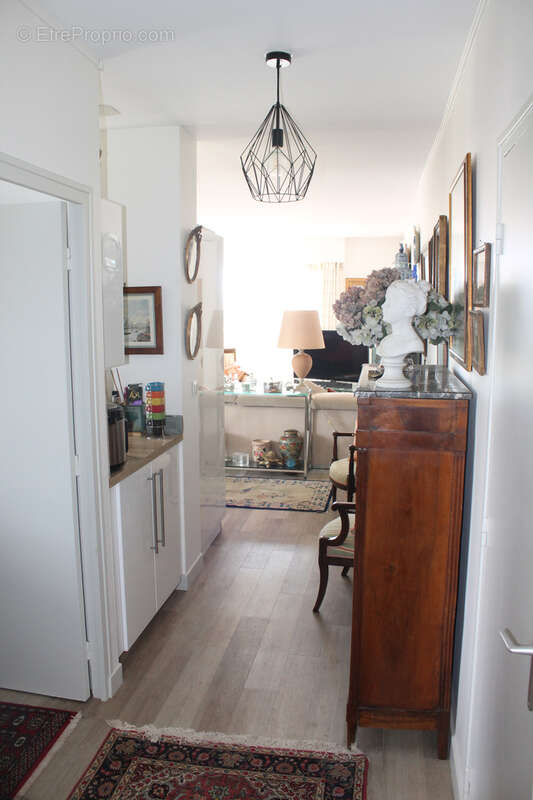 Appartement à SAINT-CYR-SUR-LOIRE