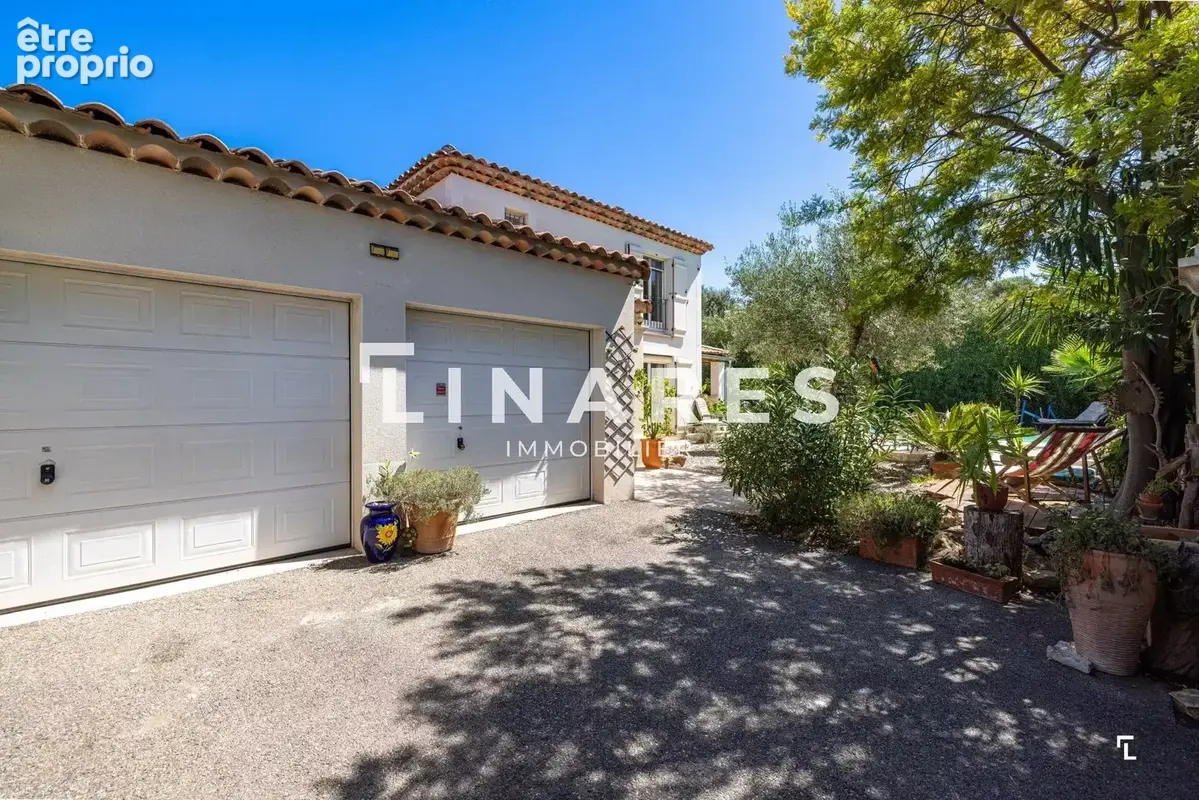 LA JOYEUSE - Maison T5 de 155m2 (123+29m2) - Piscine - Terrain - 13011 Marseille Les Accates - photo 22