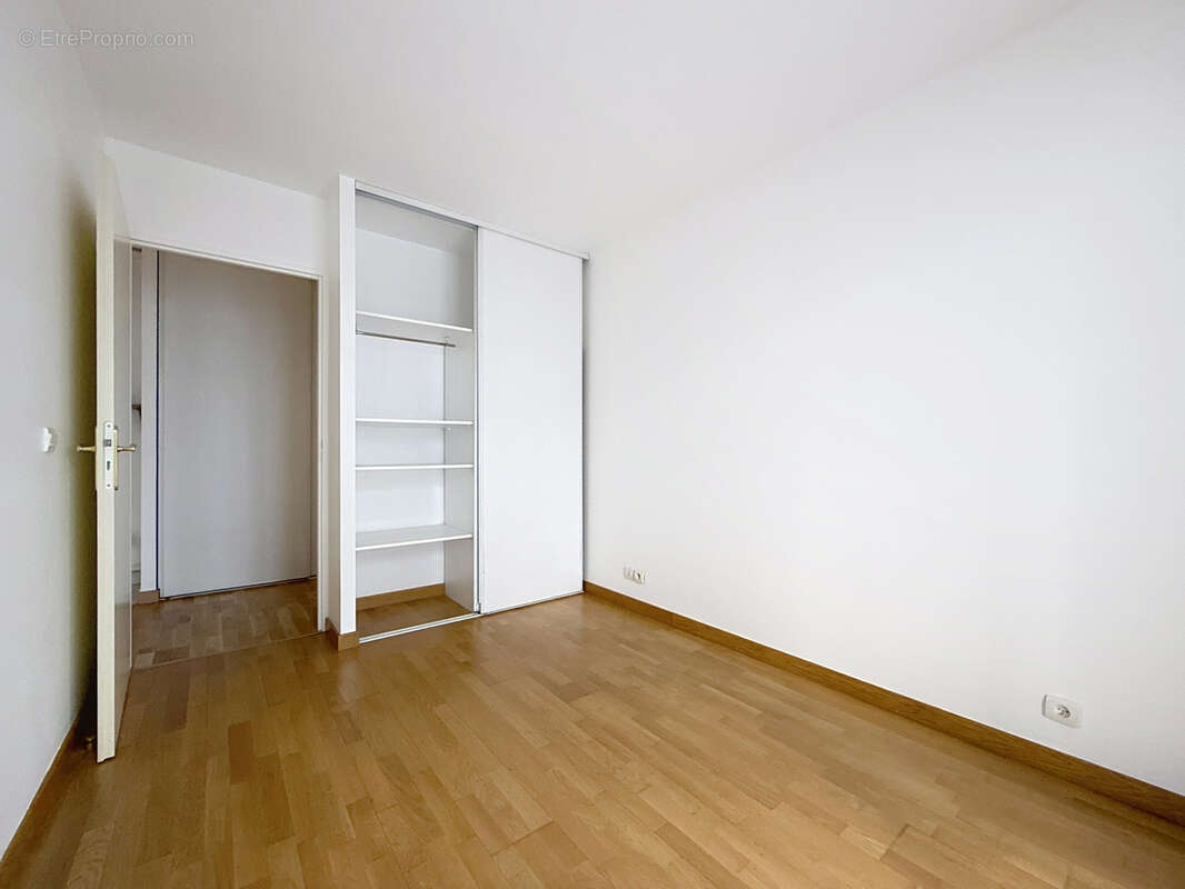 Appartement à PARIS-20E