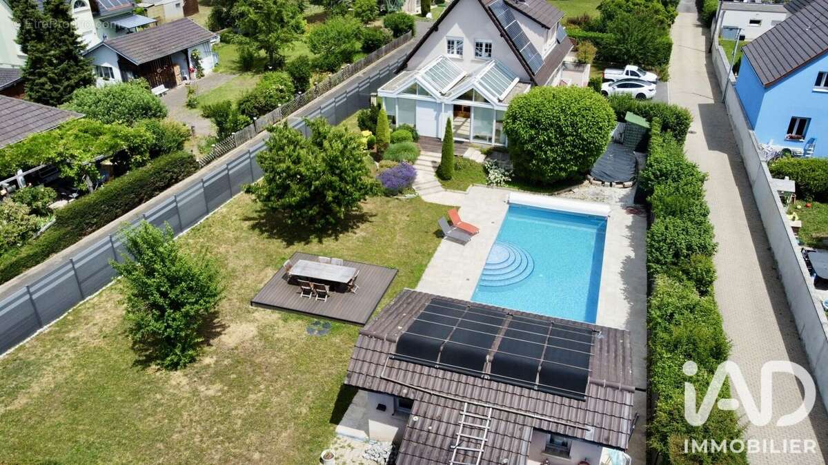 Maison 158 m² à Rixheim  - photo 2