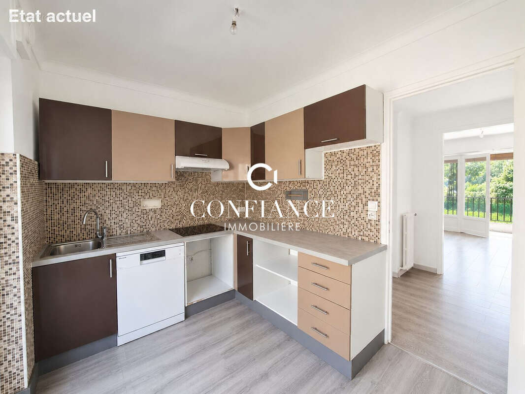 Appartement 62 m² à Contes  - photo 8