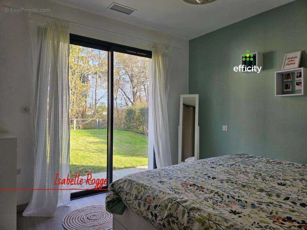 Maison à SAINT-MARTIN-DE-SEIGNANX