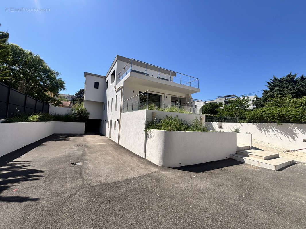 Appartement à CARRY-LE-ROUET