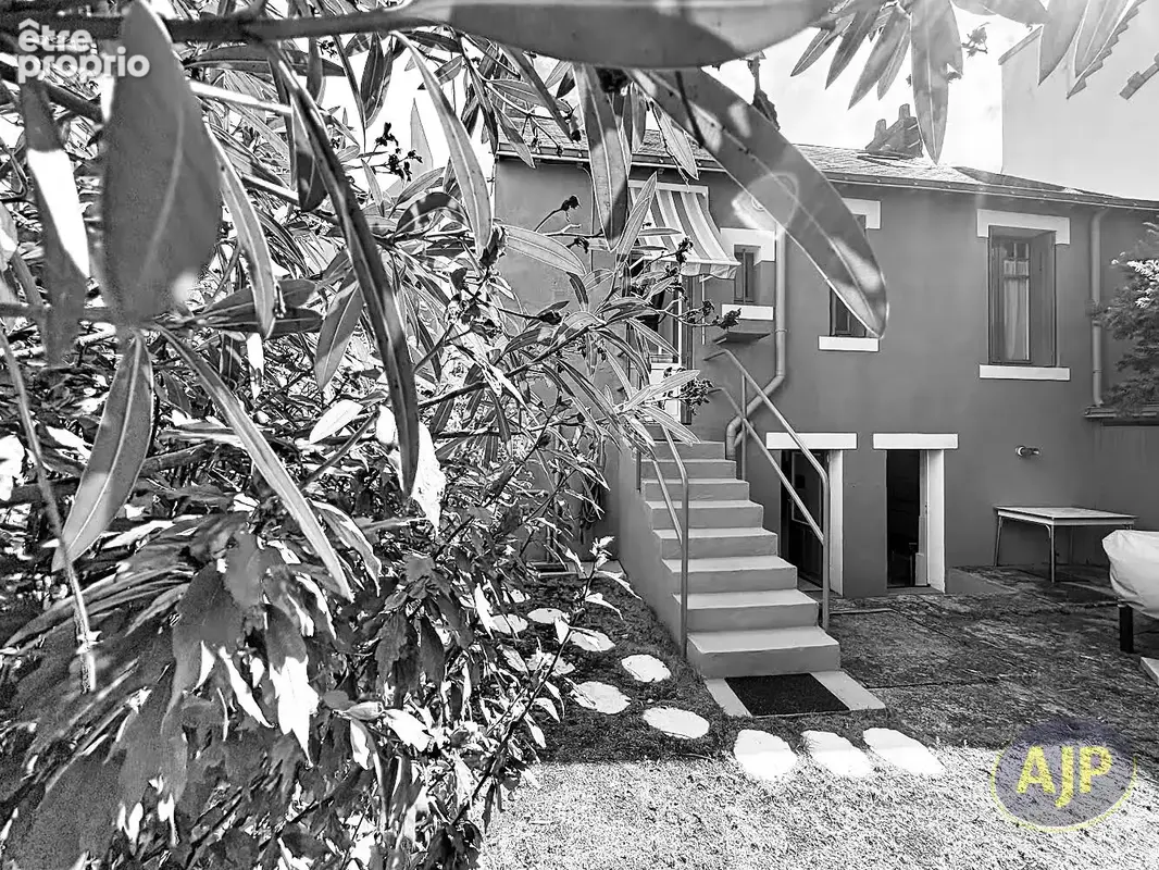 Maison à LE POULIGUEN