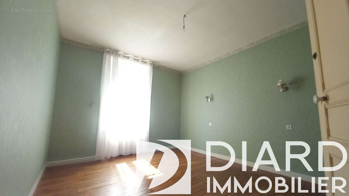 Maison Fougeres 4 pièce(s) 70 m2 - photo 8