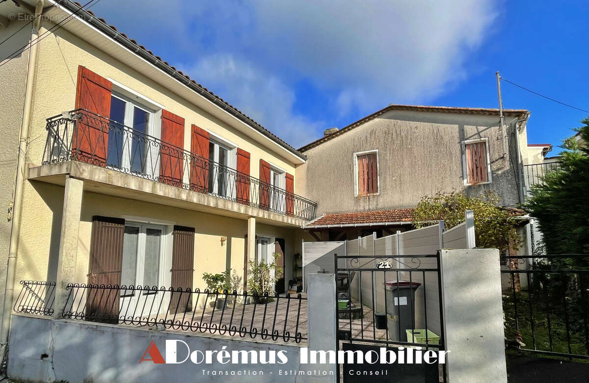 Maison à SAINT-CAPRAIS-DE-BORDEAUX