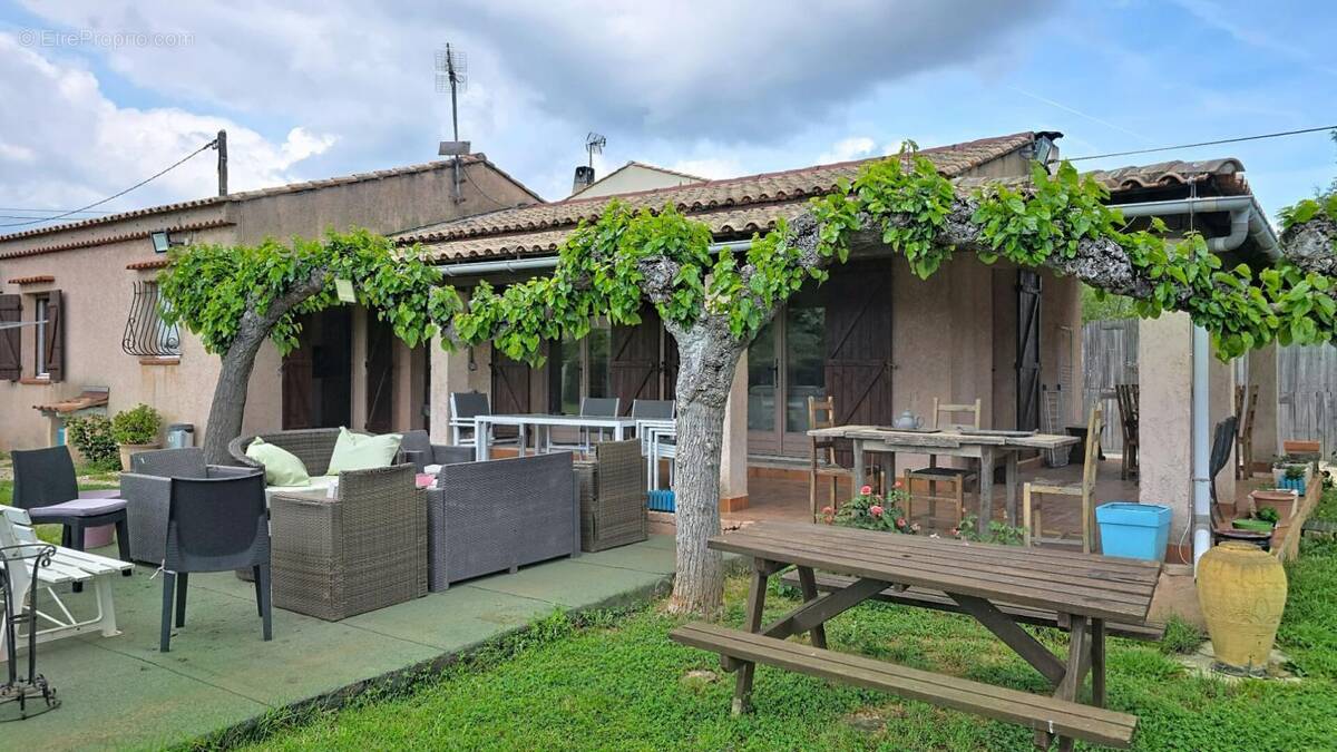 Maison à LE LUC