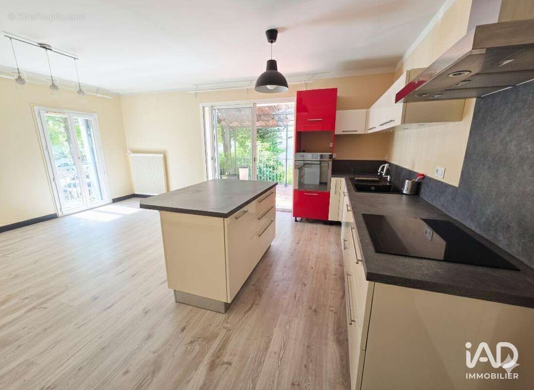 Photo 3 - Maison à LAVERUNE