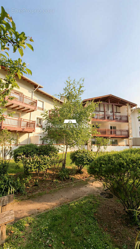 Appartement à BASSUSSARRY