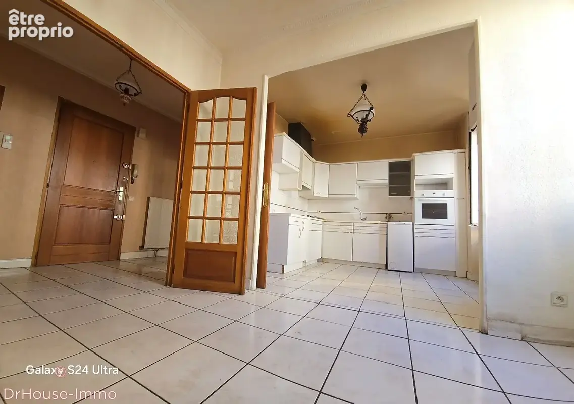 Appartement 5 pièces 89 m² à vendre à Saint-Etienne (42000) - photo 5