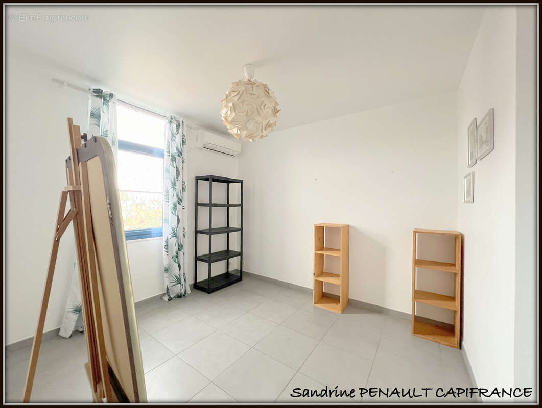 A vendre a kourou (97310) un magnifique appartement t4 de 77 m² - au prix de 182000 € - photo 7
