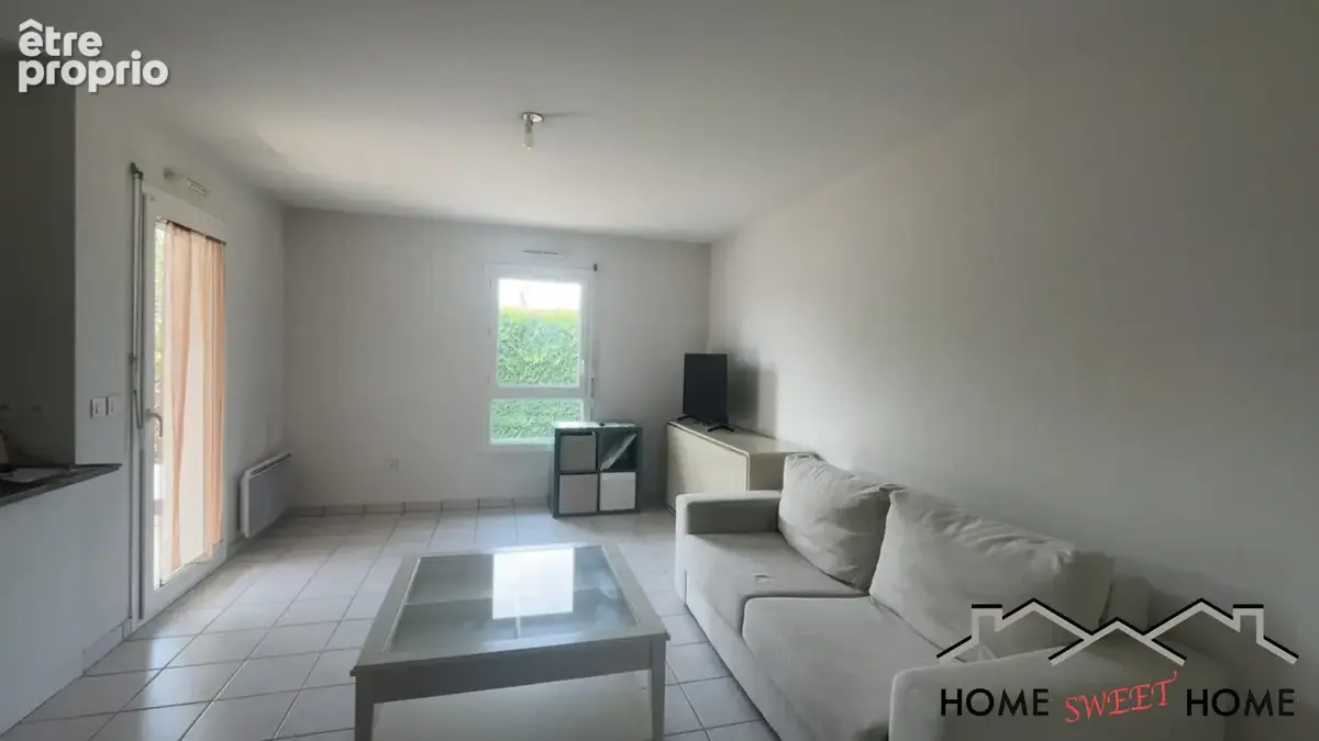Appartement 59 m² à Bizanos  - photo 1