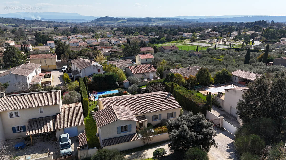 Maison à LA MOTTE-D'AIGUES