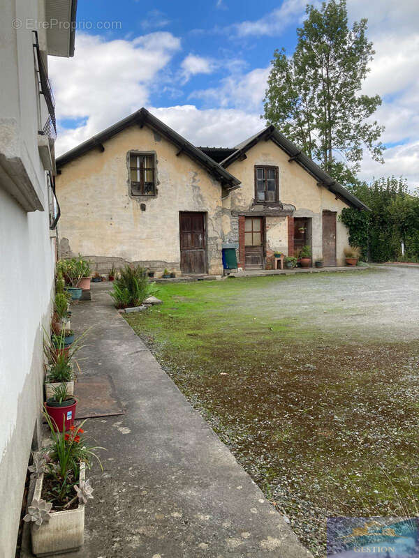 Maison à LOURDES