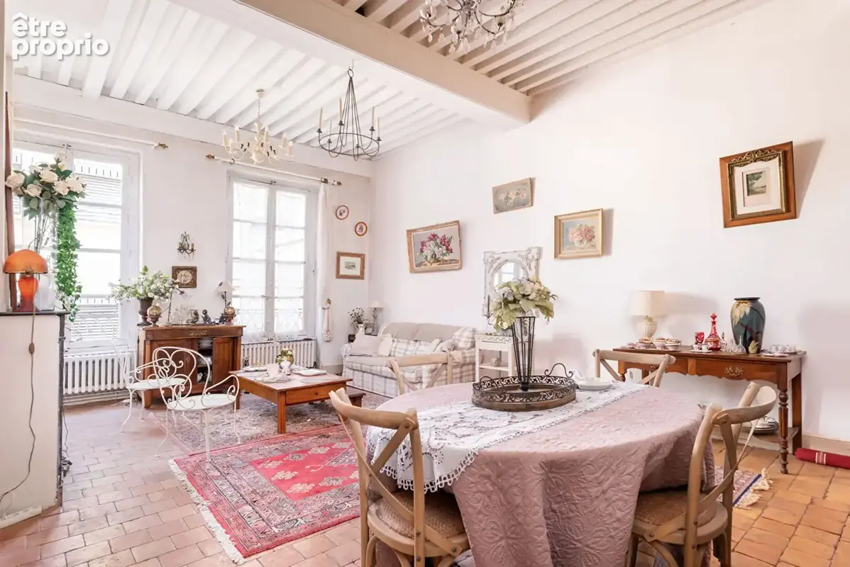 Appartement de charme 5 pièces -140.30 m2 - 4ème étage avec ascenseur - photo 6