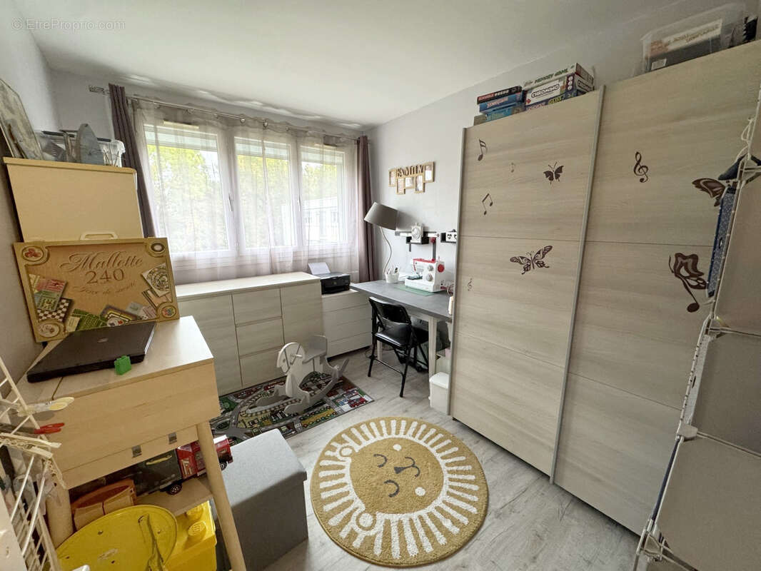 Appartement à VILLIERS-SUR-ORGE