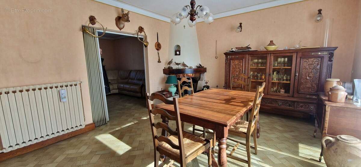 Maison à SAINT-DENIS-SUR-LOIRE