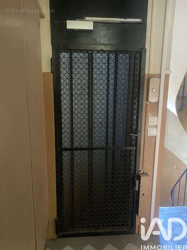 Photo 6 - Appartement à PARIS-16E