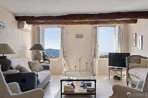 Maison à MOUGINS