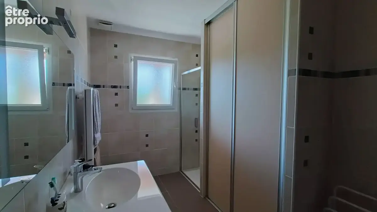 Maison Veyreau 5 pièces de plein pied / 127.50 m2 . - photo 14