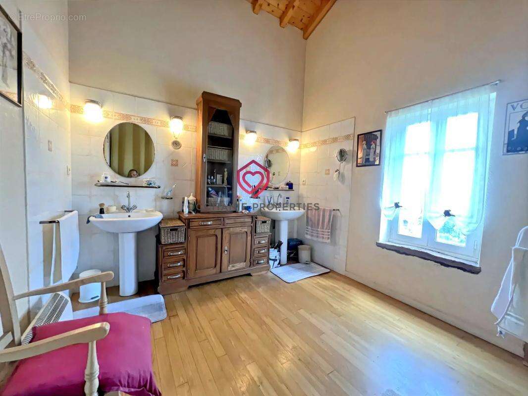 Maison à LA BASTIDE-DE-SEROU