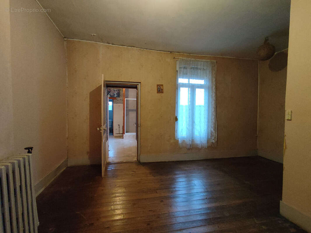 Maison à BOHAIN-EN-VERMANDOIS