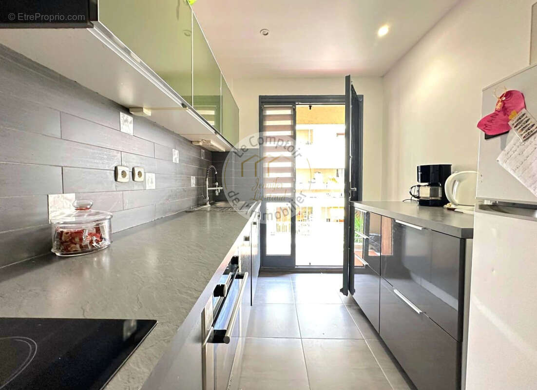 Appartement à MARSEILLE-8E