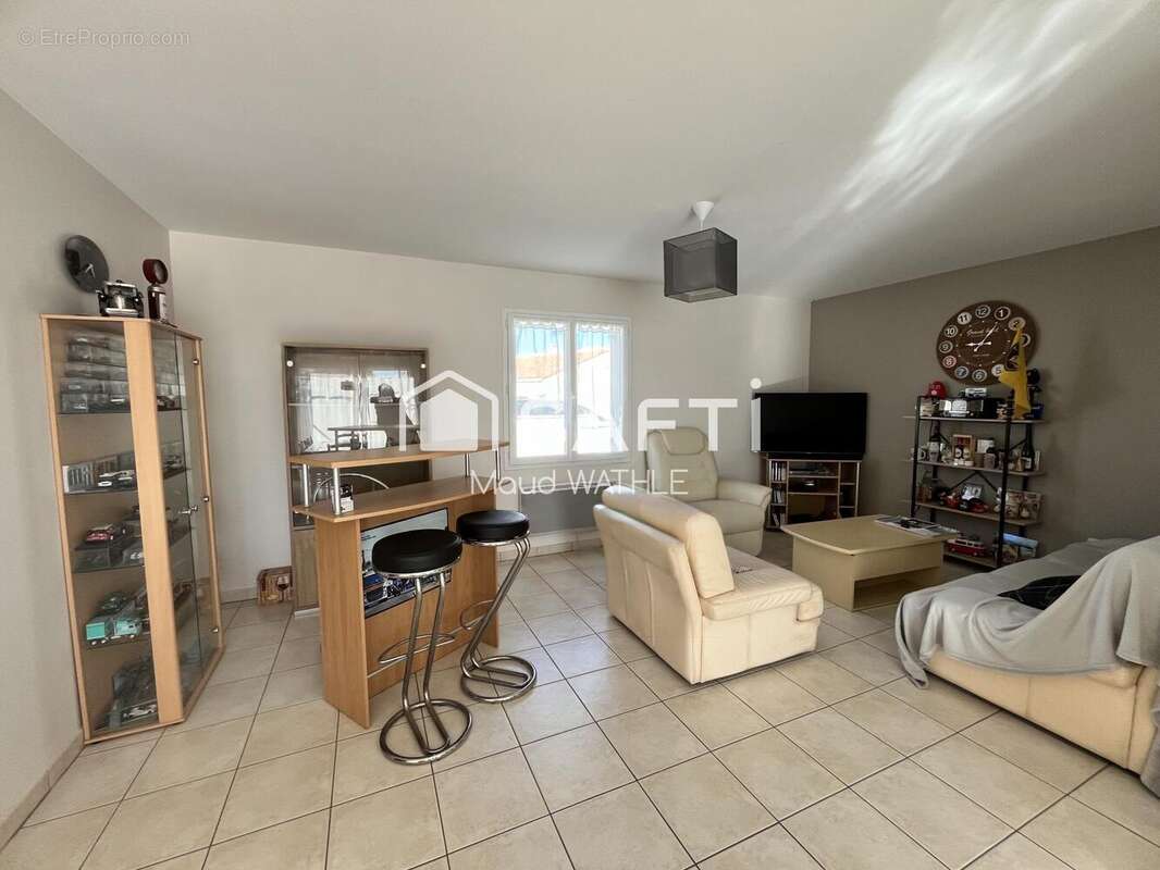 Photo 3 - Maison à LAIROUX