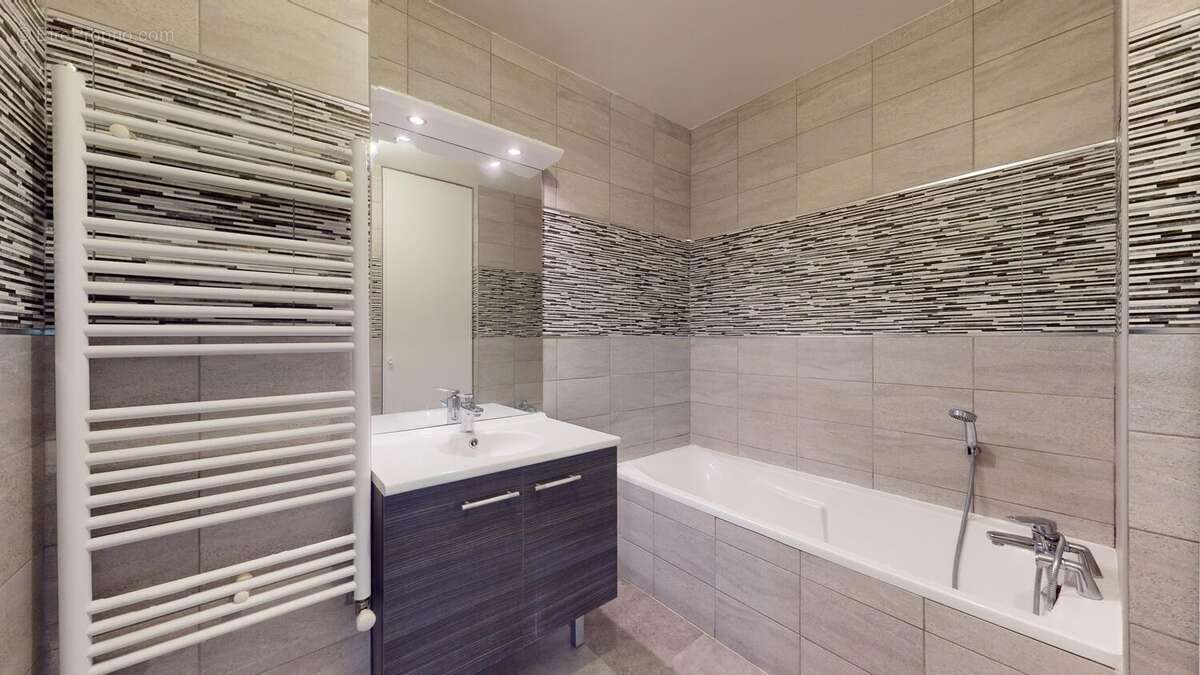 Appartement à MARSEILLE-12E