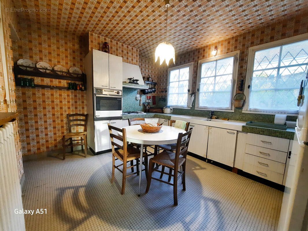 Maison à QUINCY-VOISINS