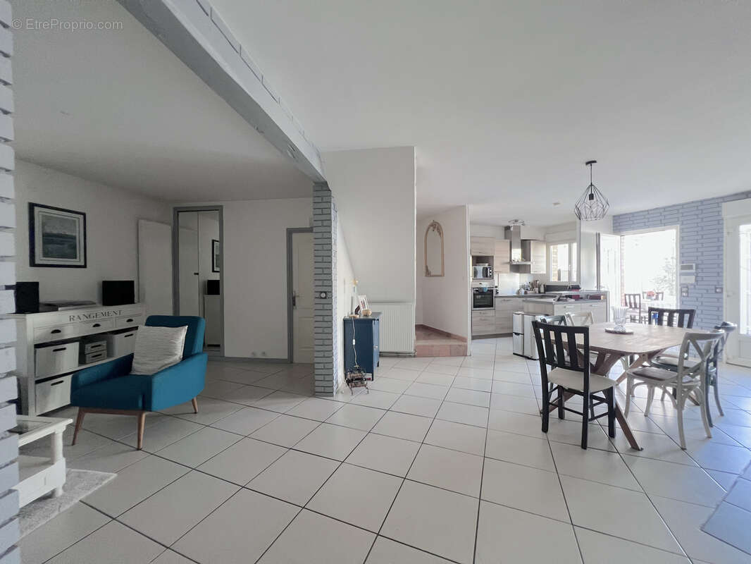 Maison 5/6 piéces - photo 2