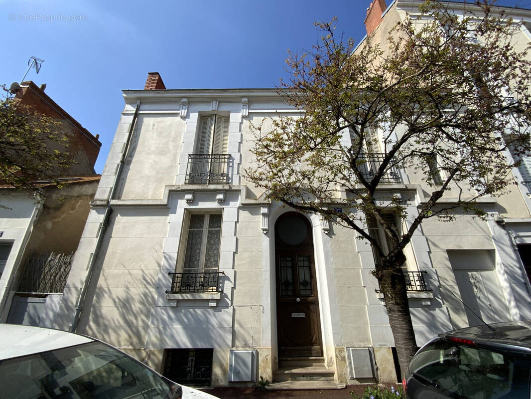 Maison à VICHY