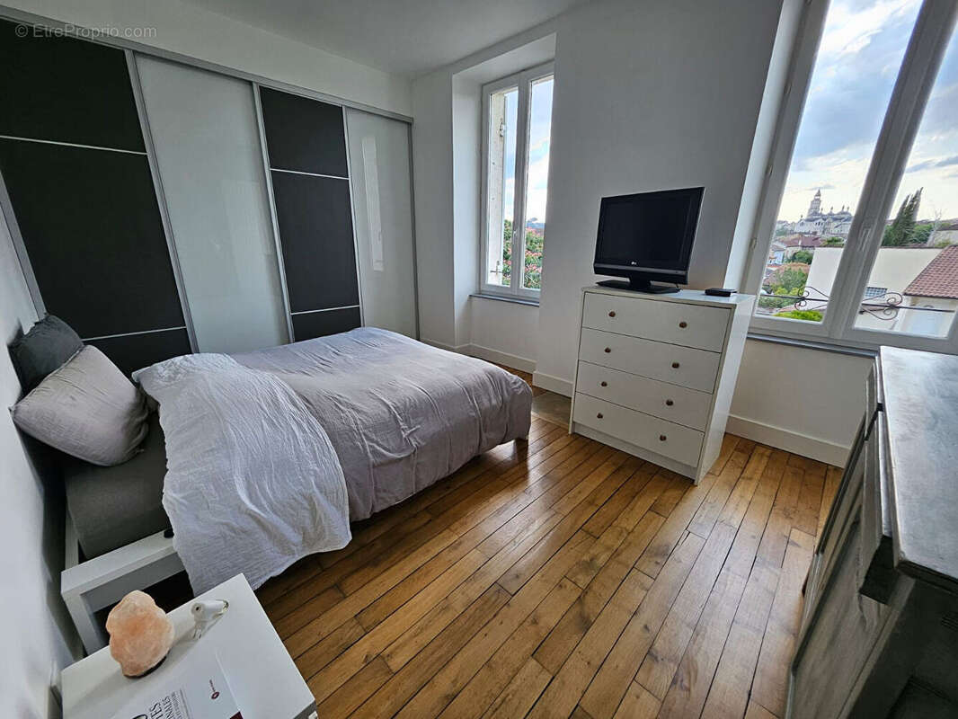 Magnifique maison de ville en Pierre - photo 9