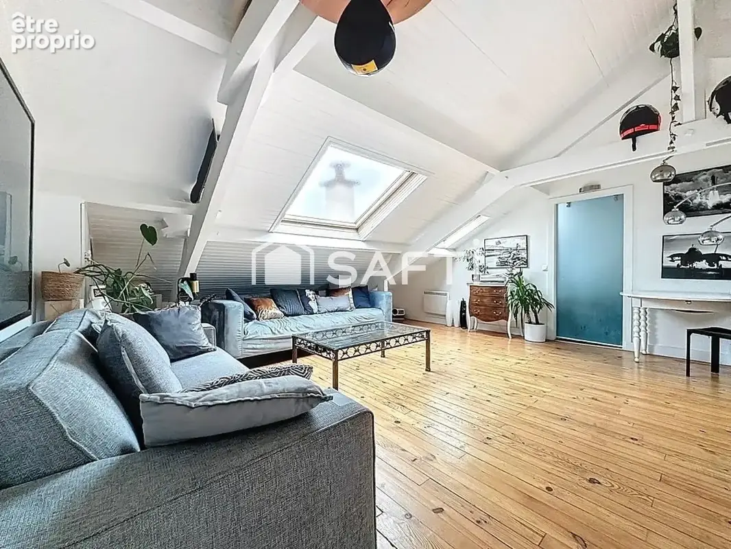 Photo 1 - Appartement à SAINT-DENIS