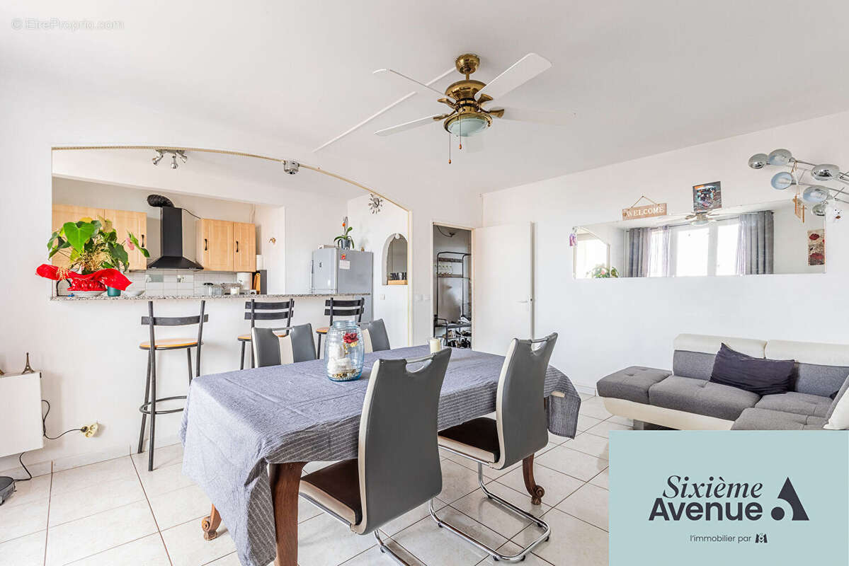 Appartement à CHILLY-MAZARIN