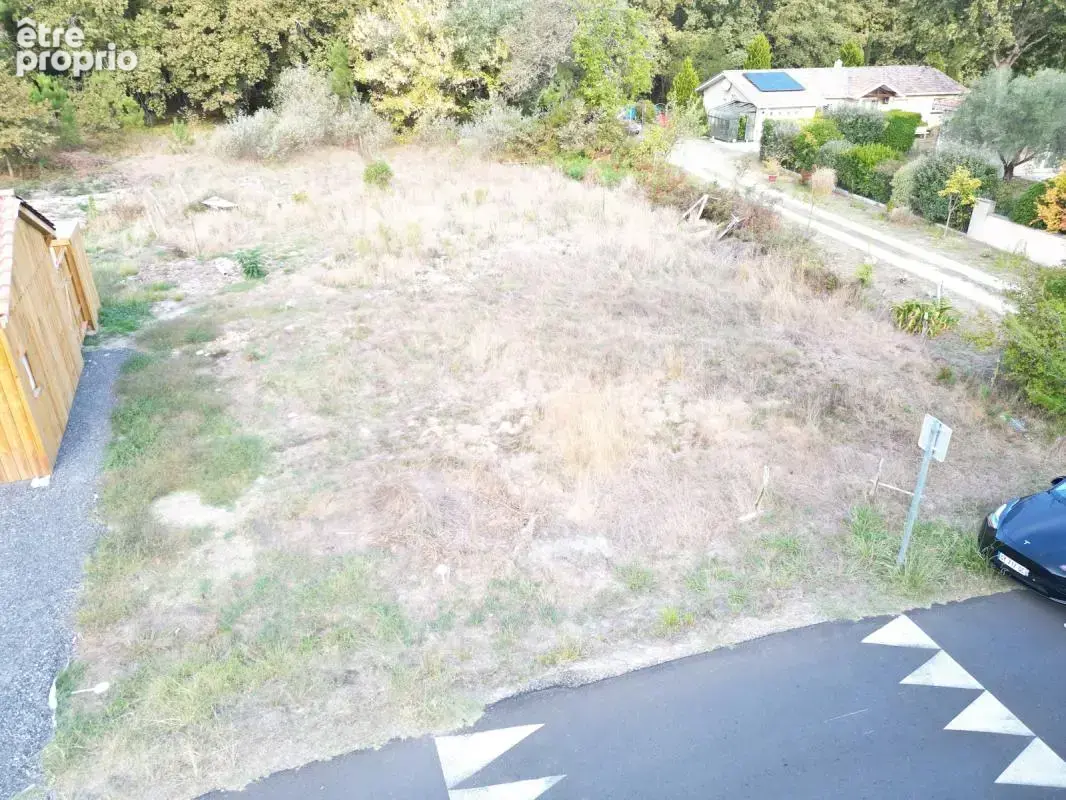 Terrain à bâtir de 535 m² avec permis de construire - photo 2