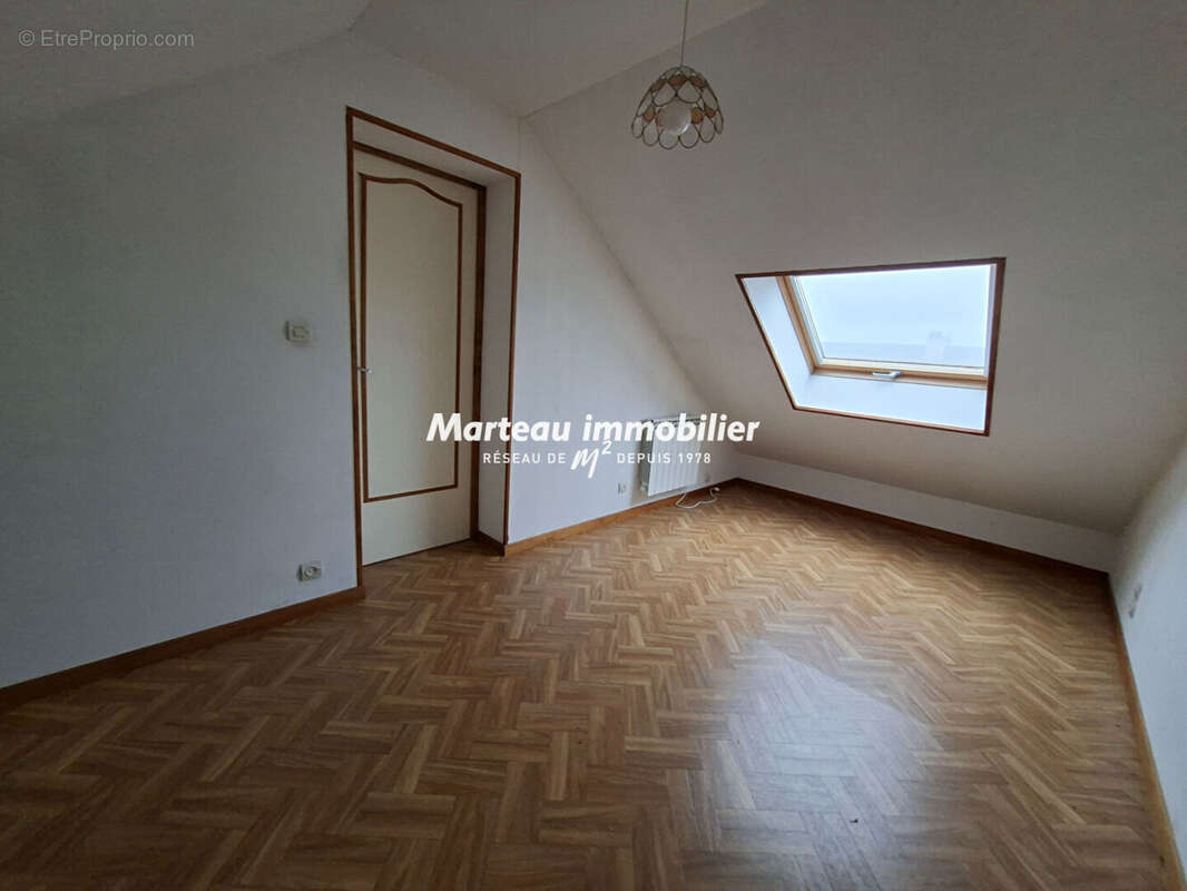 Maison à CHANGE