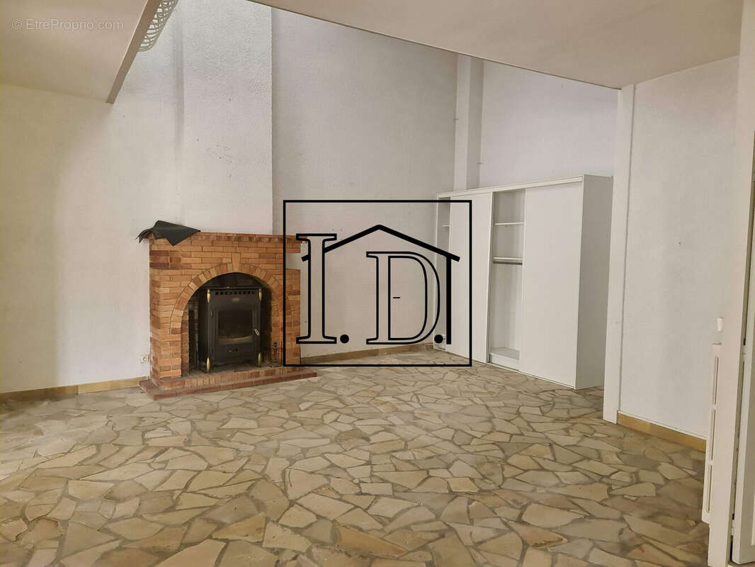 PATIO - Maison à LAUZUN