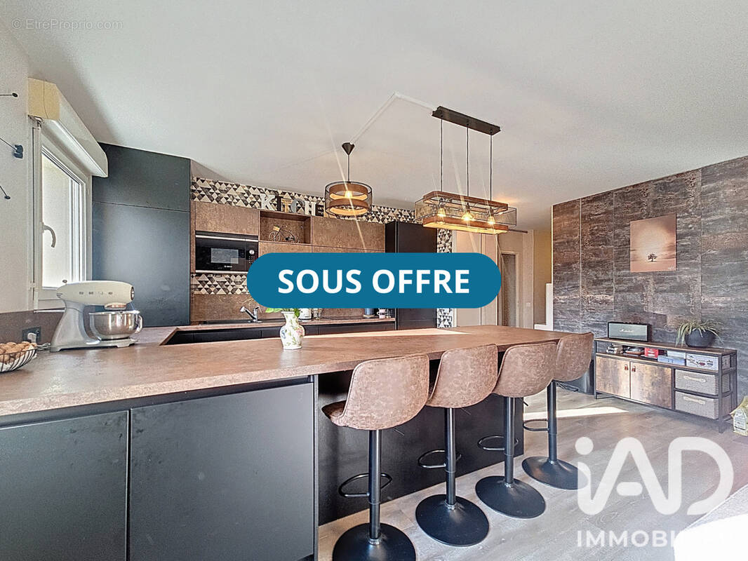 Photo 1 - Appartement à ALLONZIER-LA-CAILLE