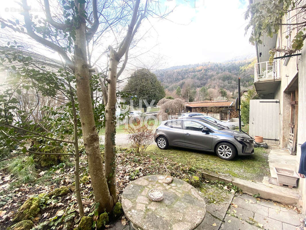 Maison à SAINT-PIERRE-D&#039;ALLEVARD