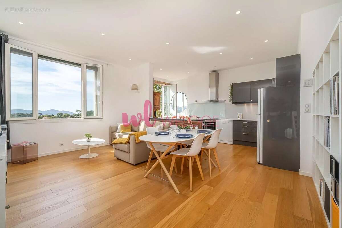 Appartement à MARSEILLE-12E