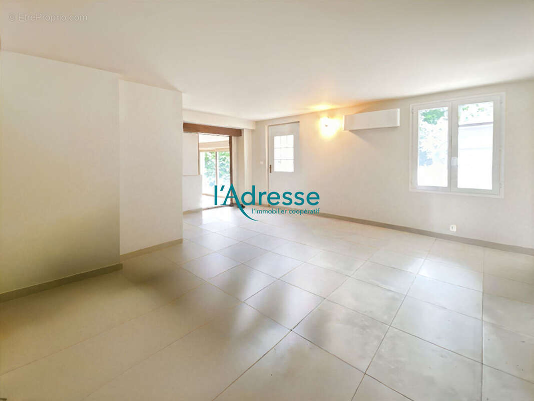 Maison à SERAINCOURT