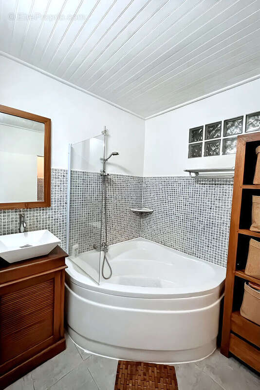 Maison à SAINT-DENIS