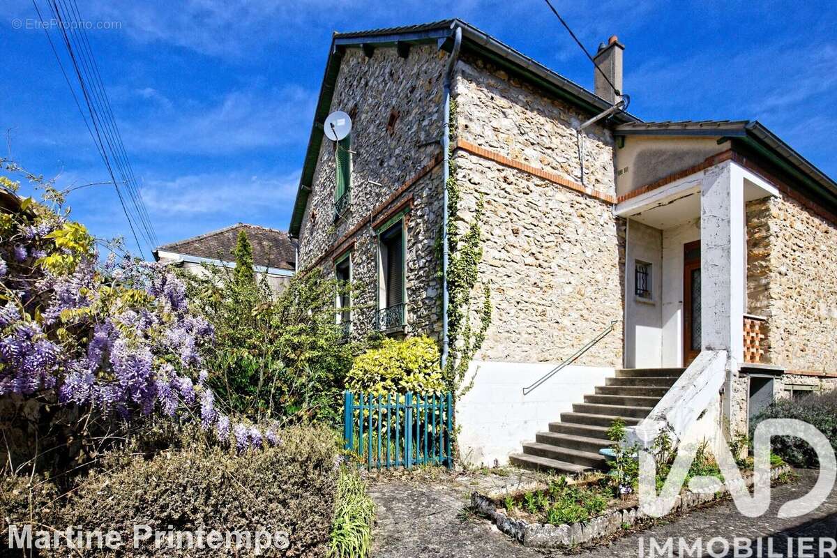 Photo 2 - Maison à VINNEUF