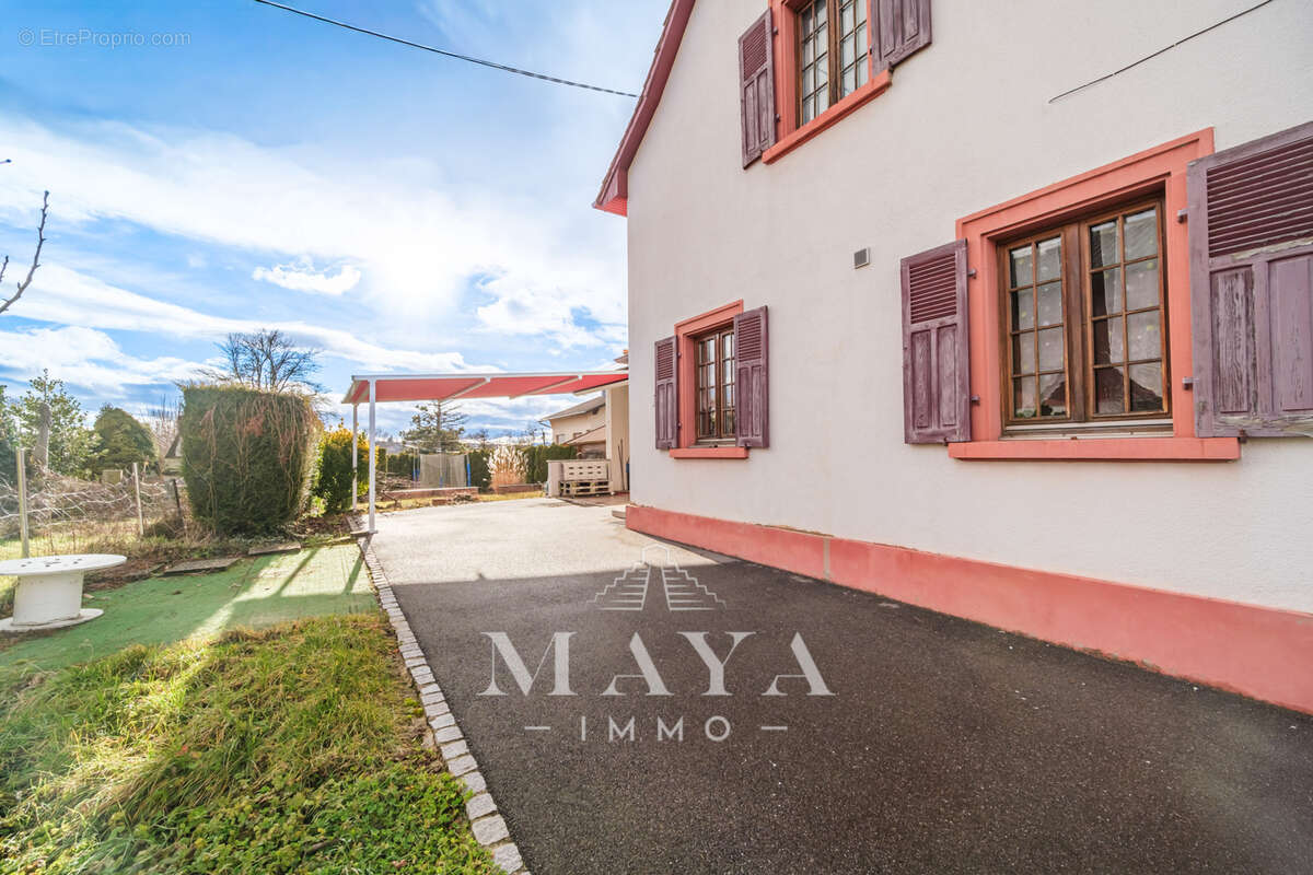 Maison à MUESPACH-LE-HAUT