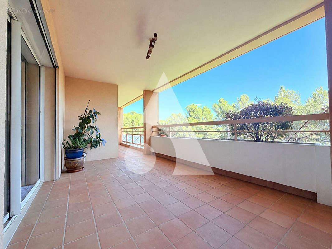 Appartement à BOUC-BEL-AIR