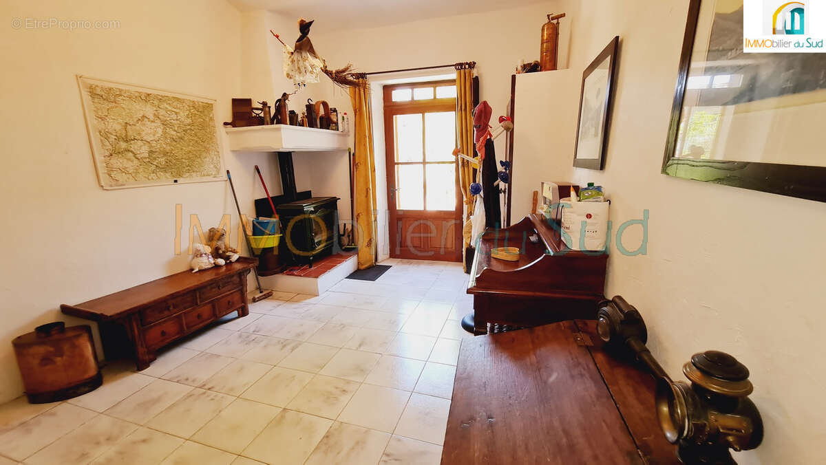 Maison à TORNAC