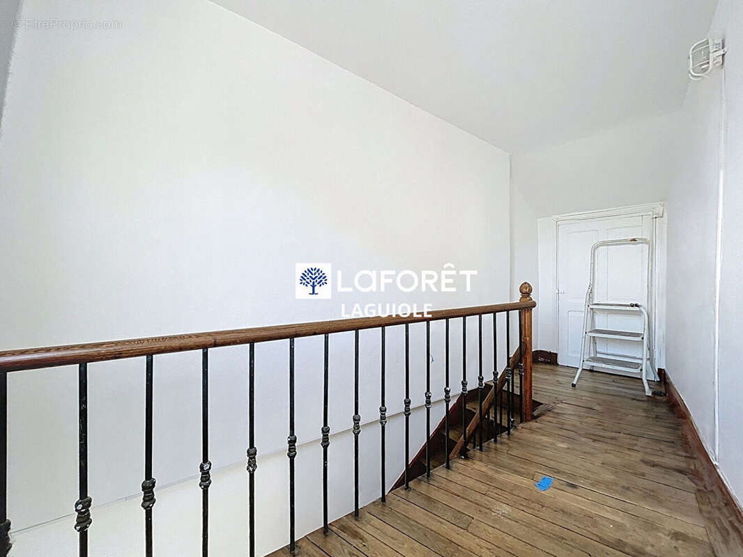 Maison à SAINT-AMANS-DES-COTS